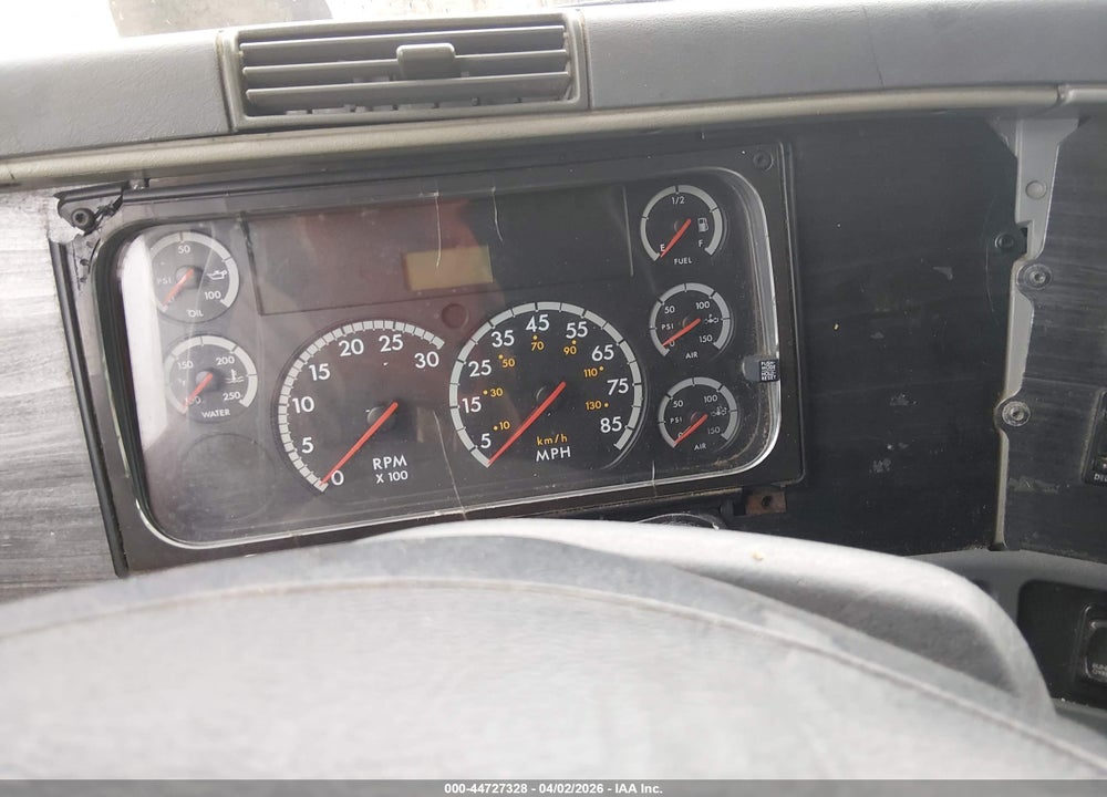 2013 FREIGHTLINER COLUMBIA 112 VIN: 3ALXFAA88DDBX6824