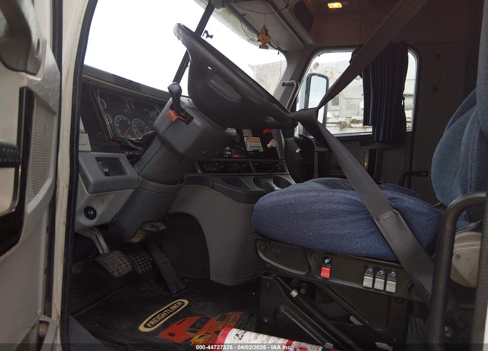2013 FREIGHTLINER COLUMBIA 112 VIN: 3ALXFAA88DDBX6824