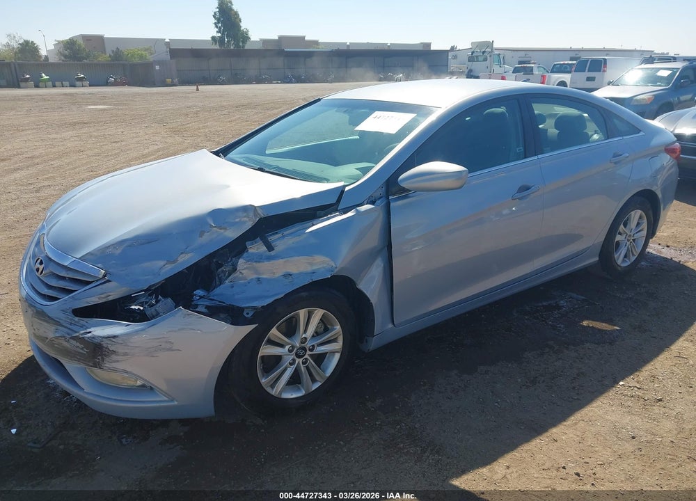 2013 HYUNDAI SONATA GLS VIN: 5NPEB4AC8DH748004