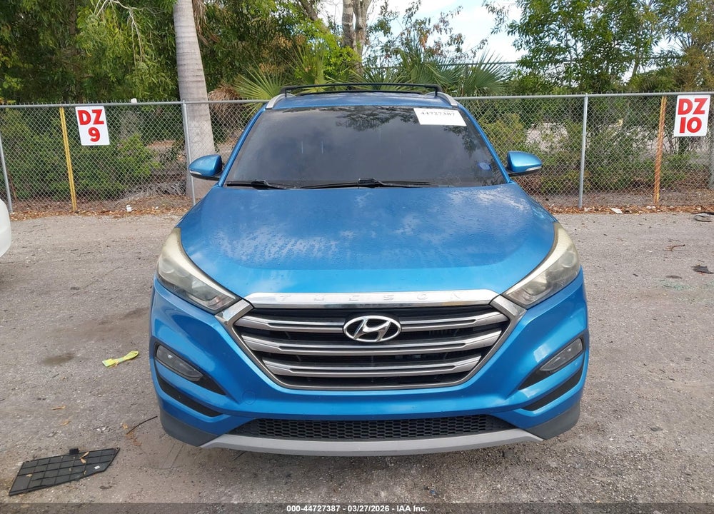 2017 HYUNDAI TUCSON LIMITED VIN: KM8J33A2XHU475832