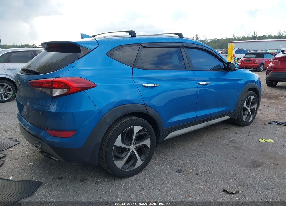 2017 HYUNDAI TUCSON LIMITED VIN: KM8J33A2XHU475832
