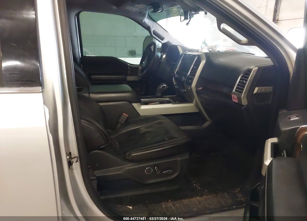 2015 FORD F-150 LARIAT VIN: 1FTFW1EG2FKD48528