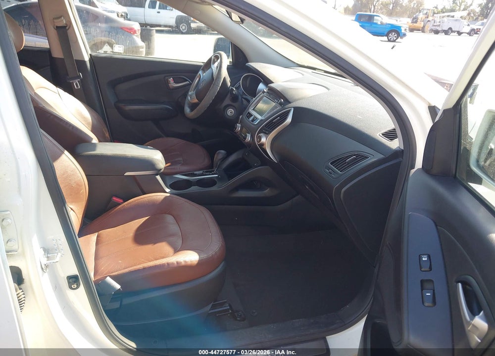 2012 HYUNDAI TUCSON LIMITED VIN: KM8JU3AC6CU414329