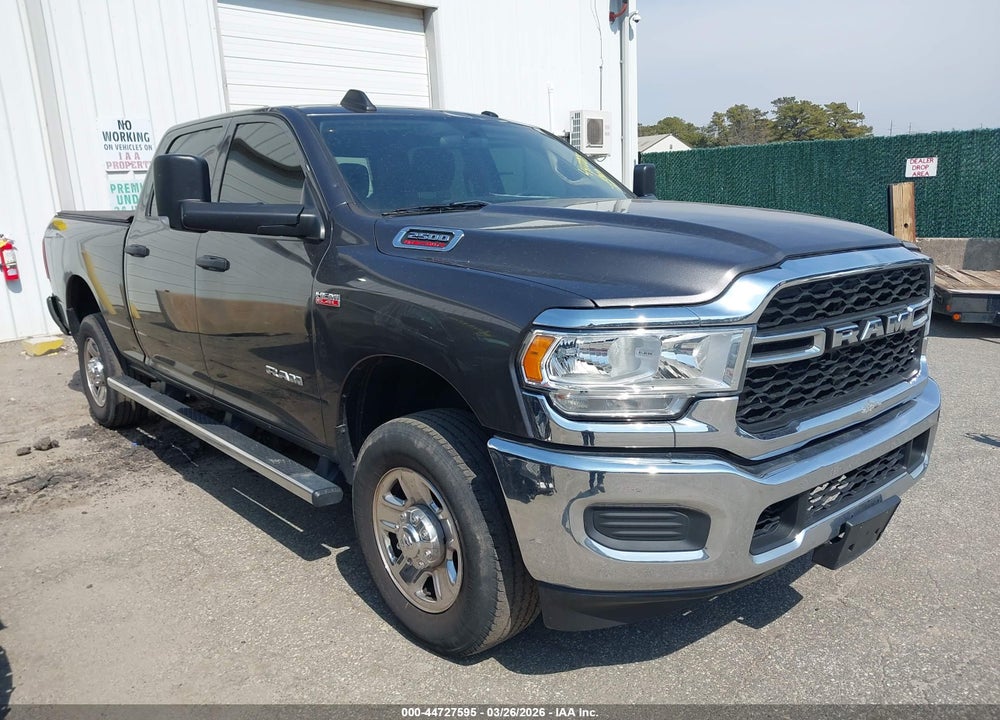 2020 RAM 2500 TRADESMAN 4X4 6'4 BOX VIN: 3C6UR5CJ7LG285389