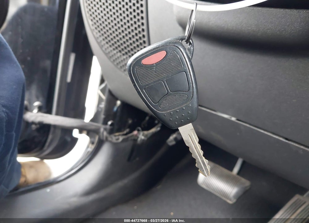 2007 JEEP WRANGLER UNLIMITED SAHARA VIN: 1J4GB59157L227219