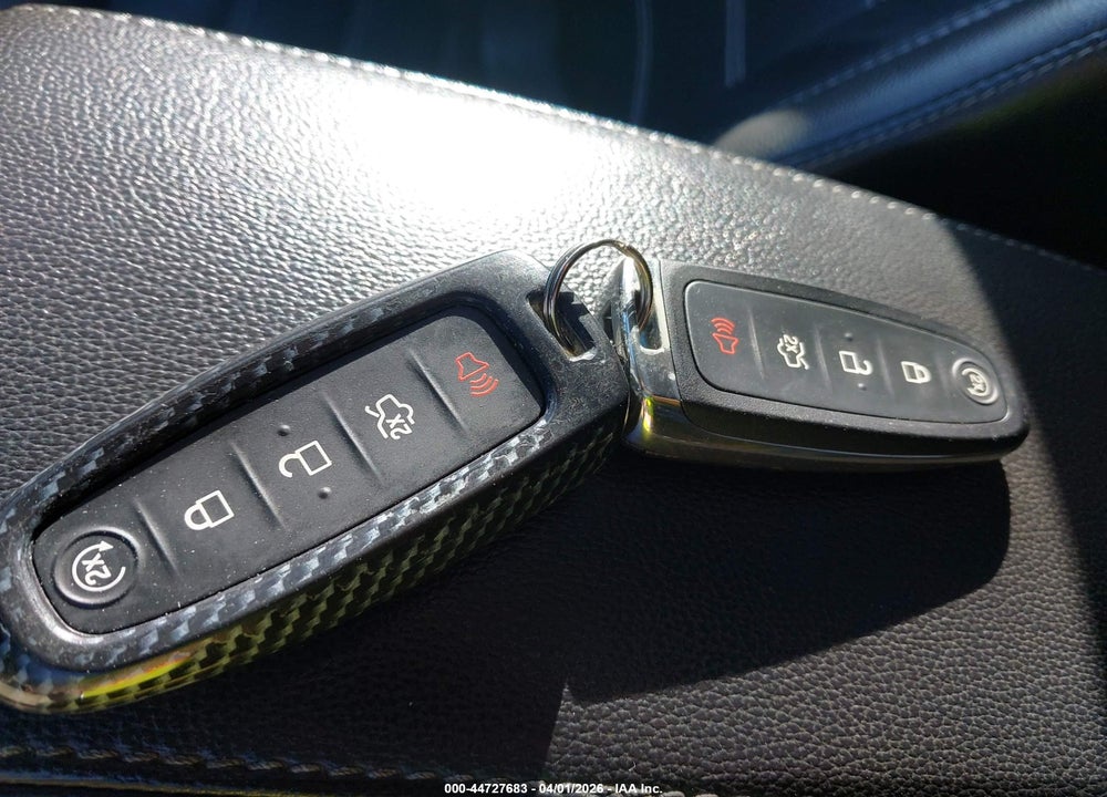 2019 FORD ESCAPE TITANIUM VIN: 1FMCU9J99KUA02548