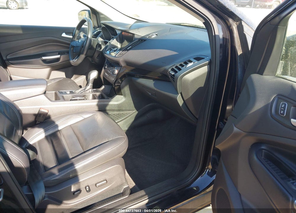 2019 FORD ESCAPE TITANIUM VIN: 1FMCU9J99KUA02548