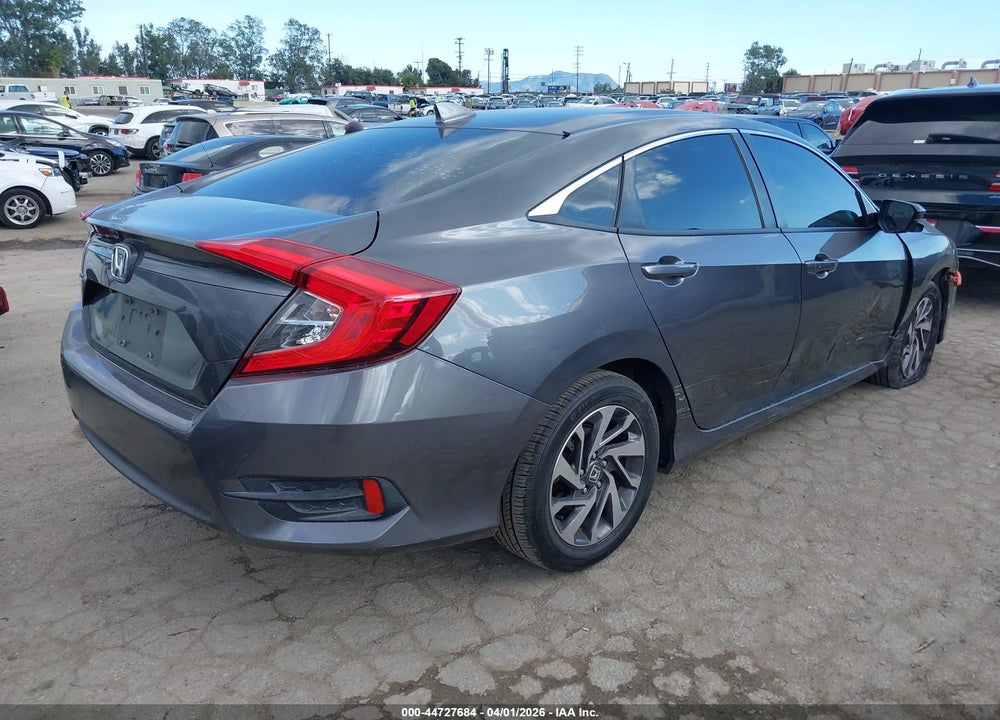 2018 HONDA CIVIC EX VIN: 2HGFC2F79JH544383