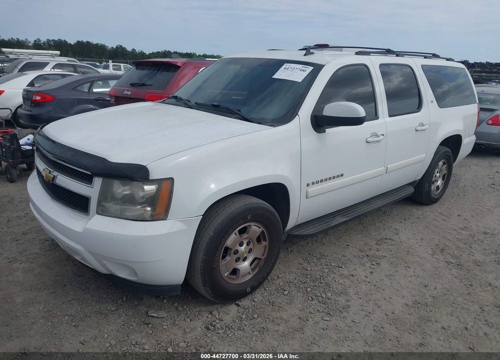 2007 CHEVROLET SUBURBAN 1500 LT VIN: 1GNFC16077R386413