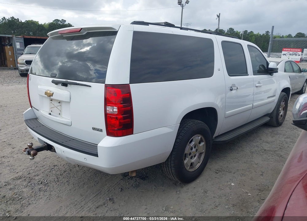 2007 CHEVROLET SUBURBAN 1500 LT VIN: 1GNFC16077R386413
