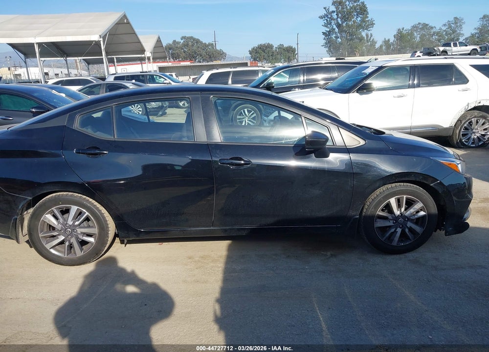 2020 NISSAN VERSA SV XTRONIC CVT VIN: 3N1CN8EV3LL812016