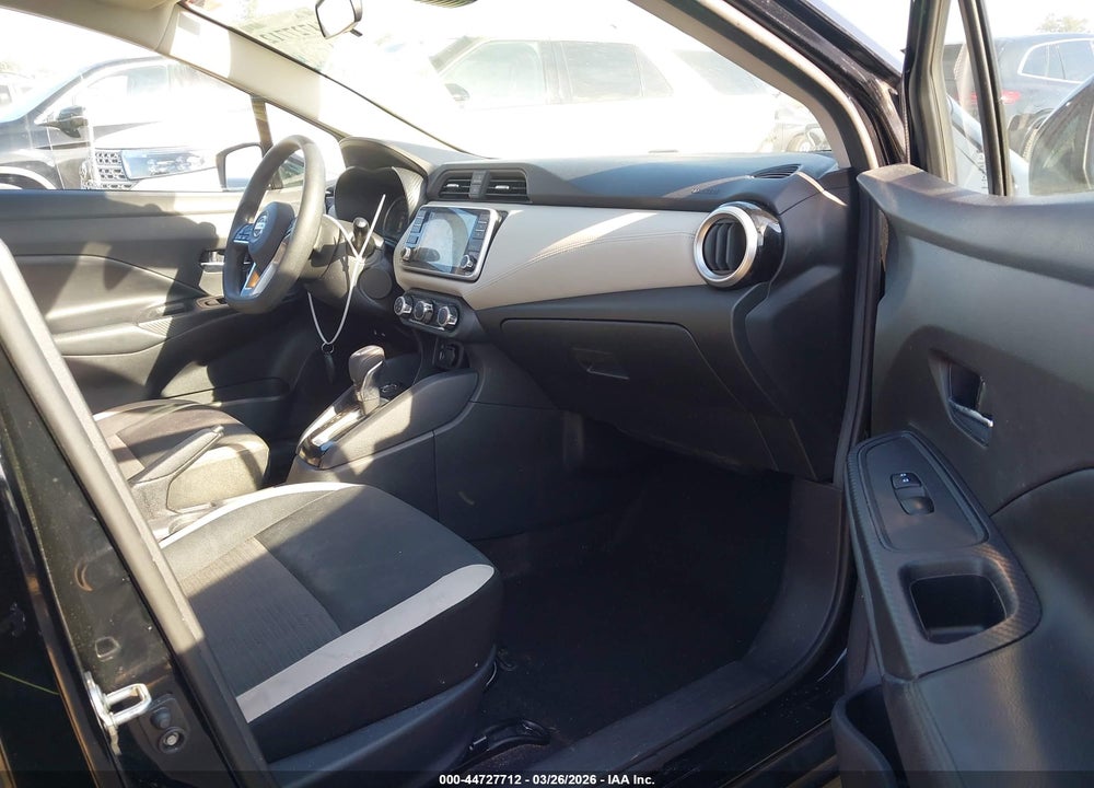2020 NISSAN VERSA SV XTRONIC CVT VIN: 3N1CN8EV3LL812016
