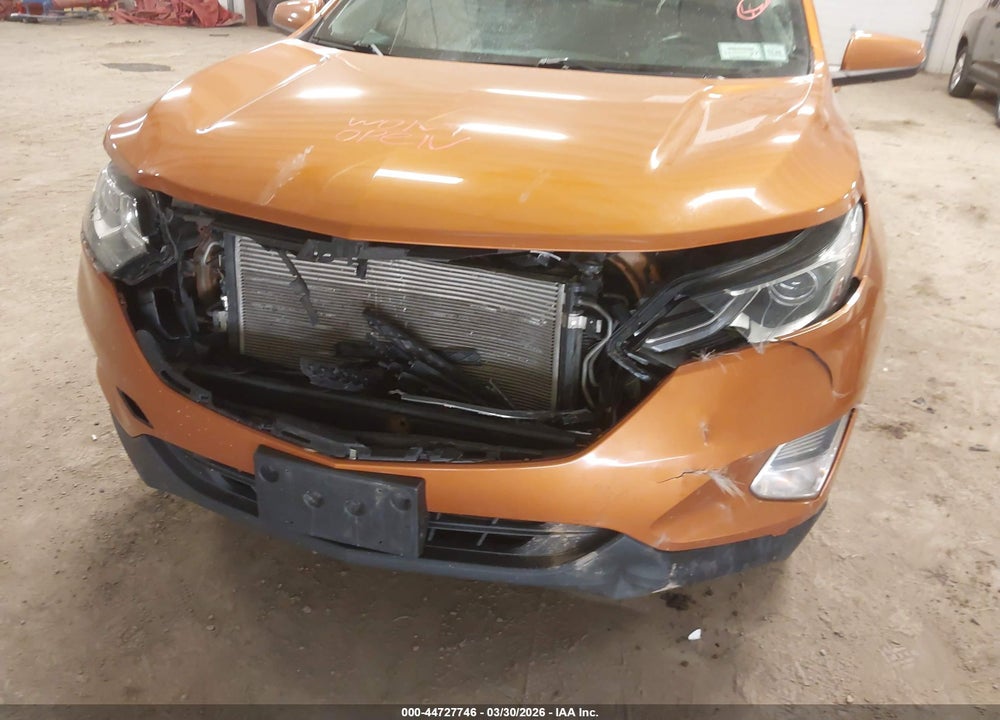 2018 CHEVROLET EQUINOX LT VIN: 2GNAXSEV1J6138534