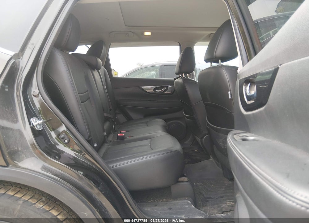 2016 NISSAN ROGUE SL VIN: 5N1AT2MV3GC784045