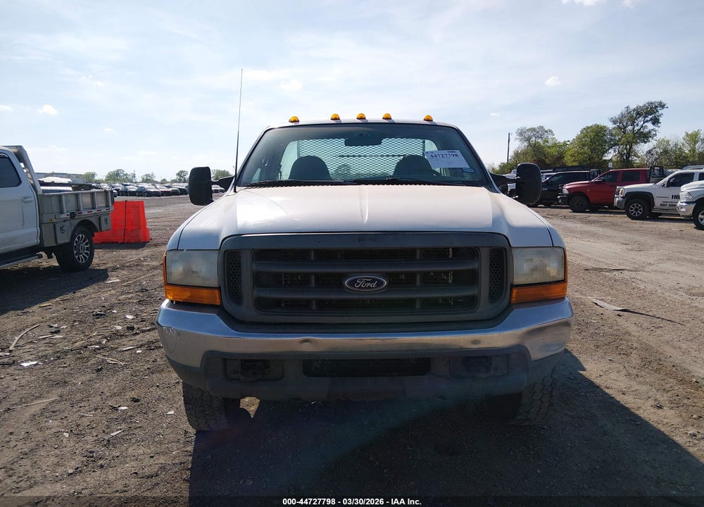 2001 FORD F-550 VIN: 1FDAF56FX1EA60038