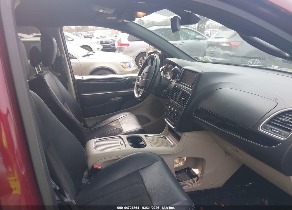 2019 DODGE GRAND CARAVAN SXT VIN: 2C4RDGCG9KR562405