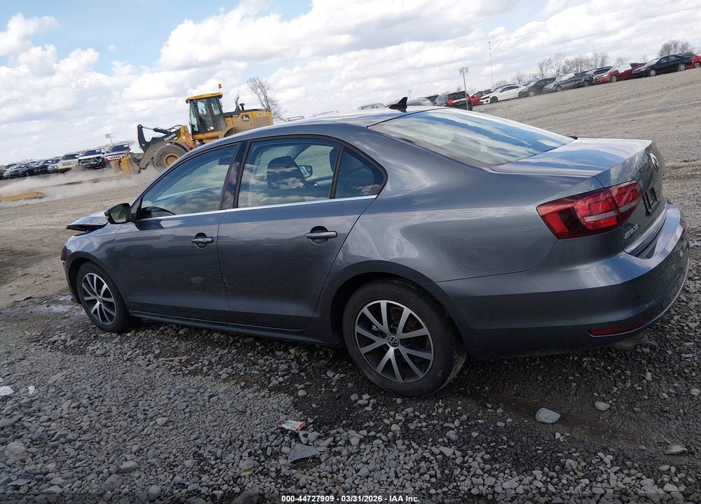 2017 VOLKSWAGEN JETTA 1.4T SE VIN: 3VWDB7AJ2HM372442