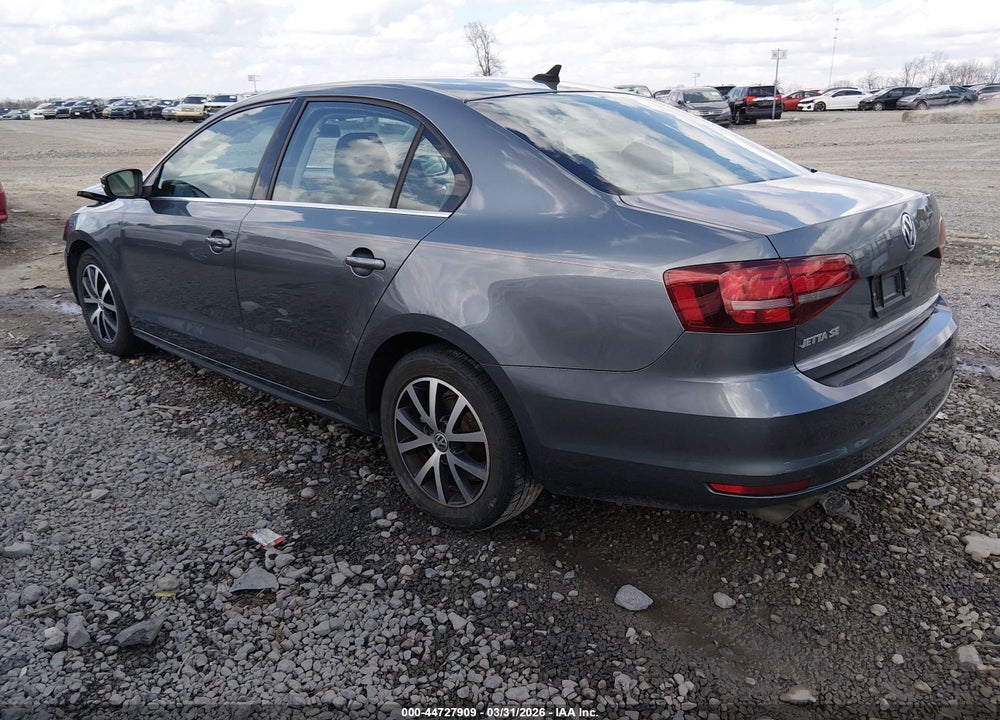 2017 VOLKSWAGEN JETTA 1.4T SE VIN: 3VWDB7AJ2HM372442