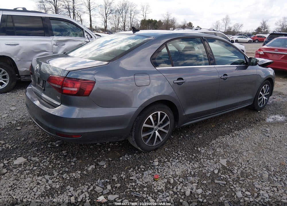 2017 VOLKSWAGEN JETTA 1.4T SE VIN: 3VWDB7AJ2HM372442