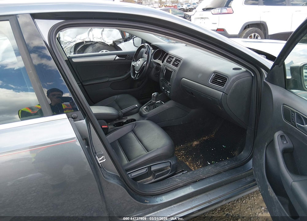 2017 VOLKSWAGEN JETTA 1.4T SE VIN: 3VWDB7AJ2HM372442