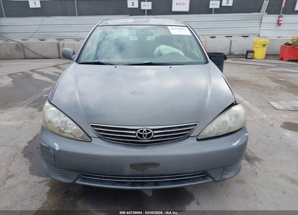 2005 TOYOTA CAMRY LE VIN: 4T1BE32K35U526094