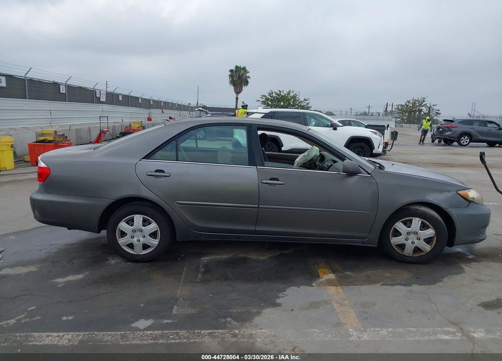 2005 TOYOTA CAMRY LE VIN: 4T1BE32K35U526094