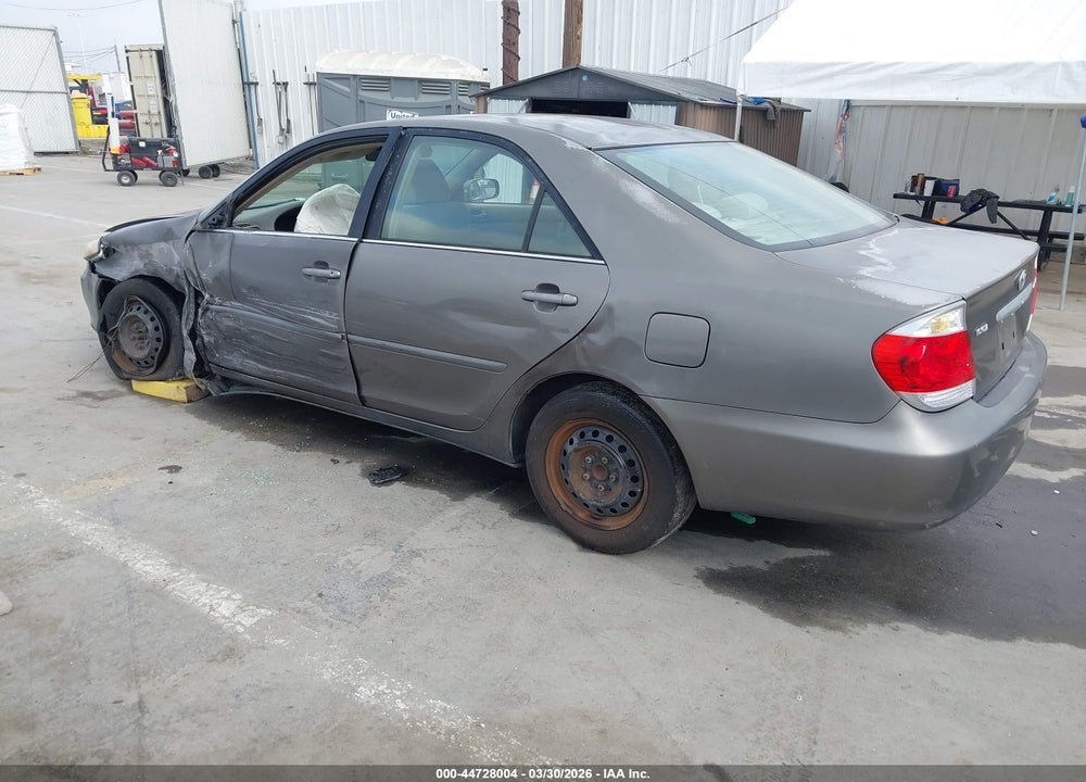 2005 TOYOTA CAMRY LE VIN: 4T1BE32K35U526094