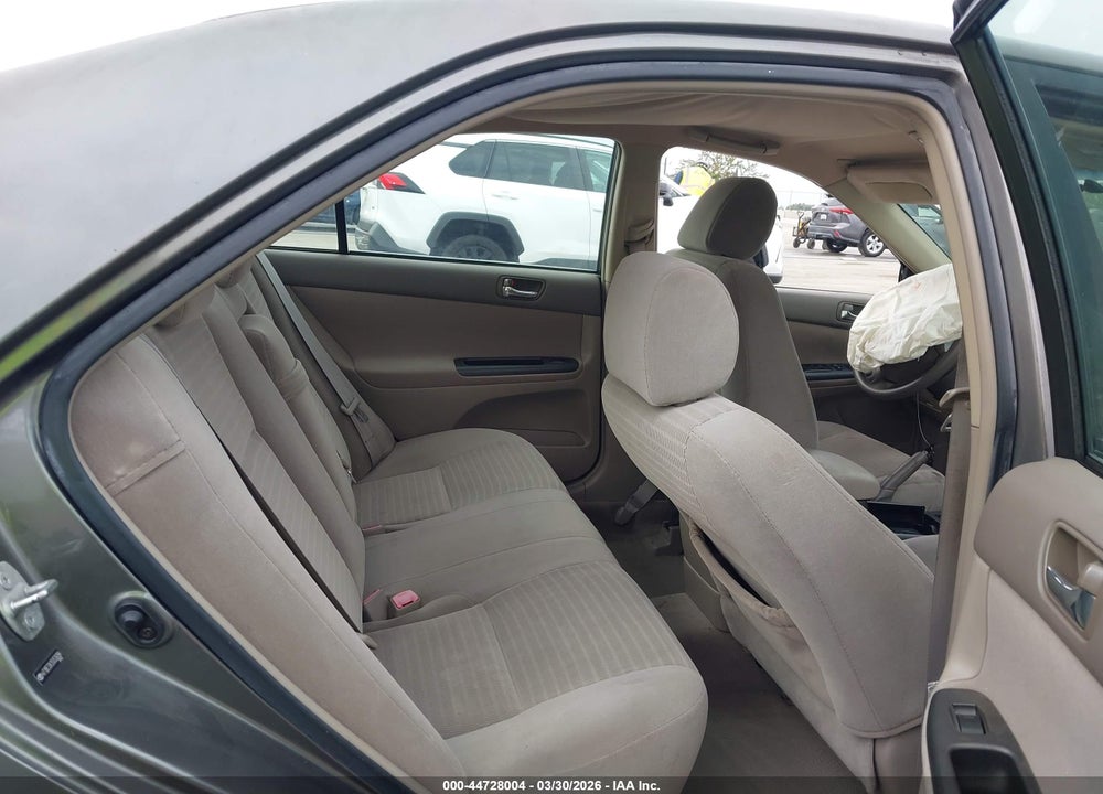 2005 TOYOTA CAMRY LE VIN: 4T1BE32K35U526094