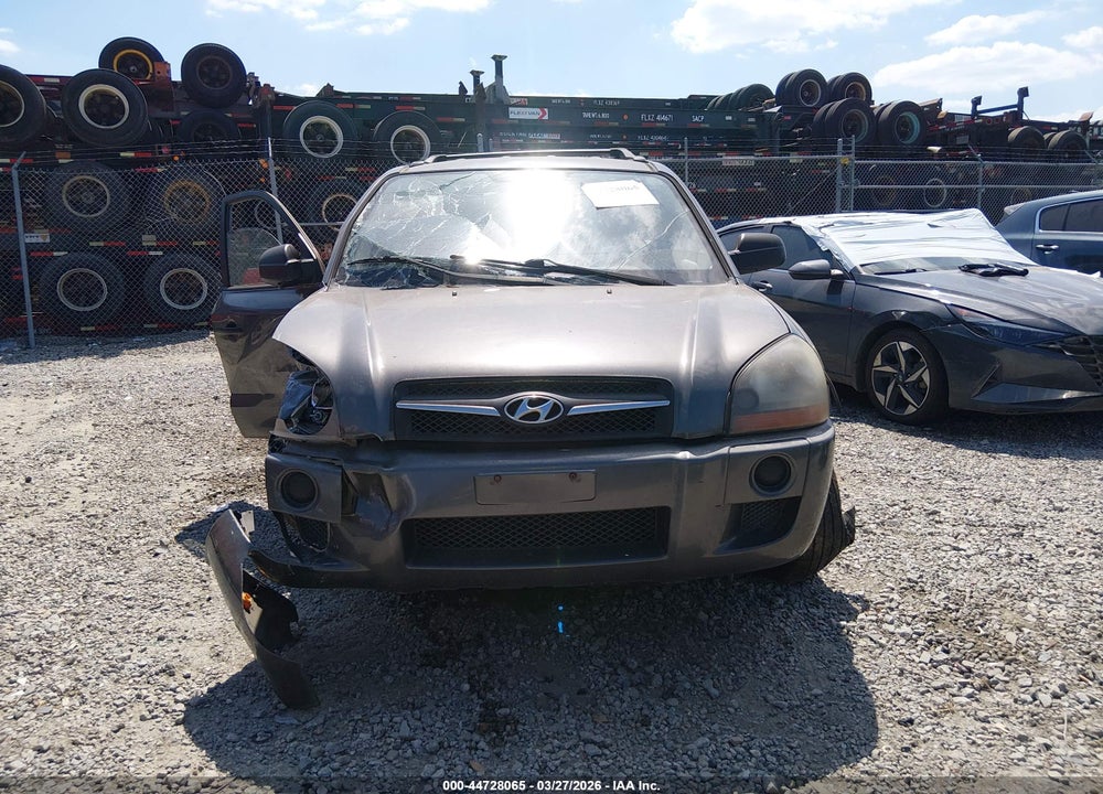 2009 HYUNDAI TUCSON GLS VIN: KM8JM12BX9U935640