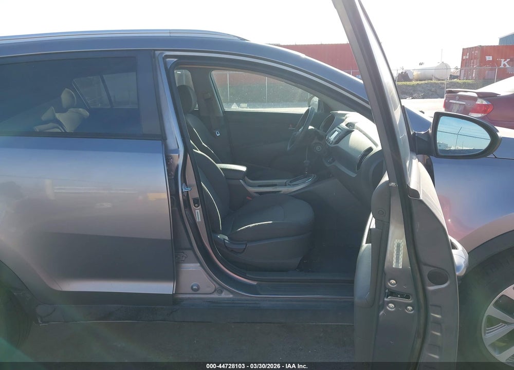 2014 KIA SPORTAGE LX VIN: KNDPB3AC9E7564747