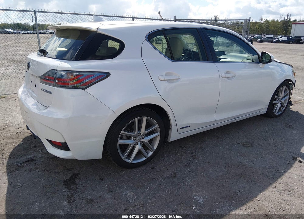 2015 LEXUS CT 200H VIN: JTHKD5BH7F2226223