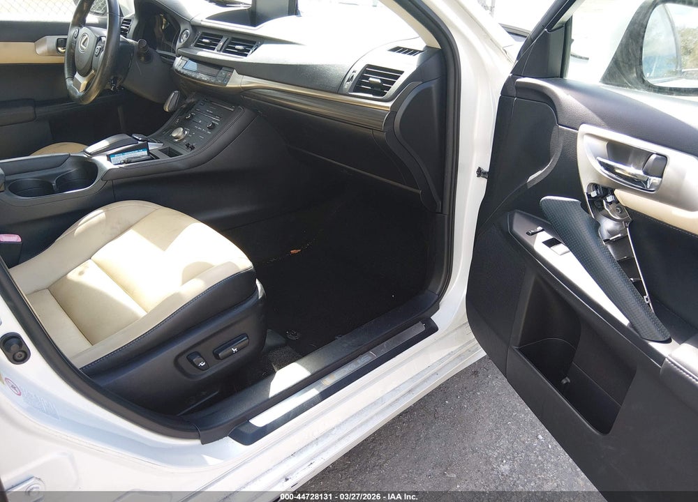 2015 LEXUS CT 200H VIN: JTHKD5BH7F2226223