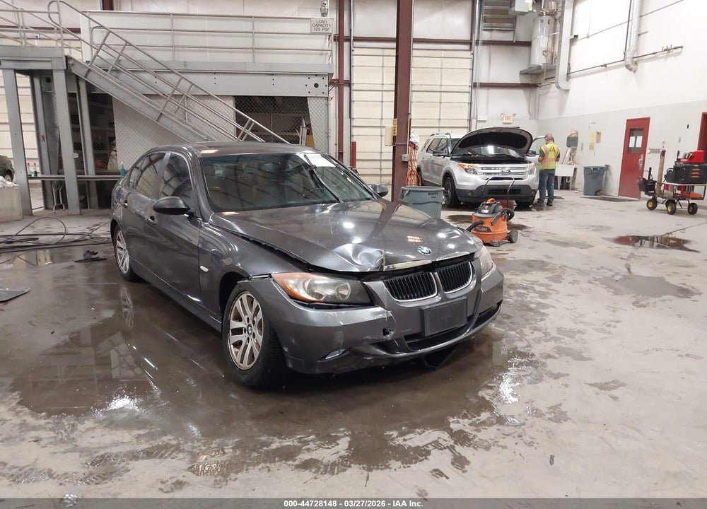 2007 BMW 328I VIN: WBAVA33537KX75111
