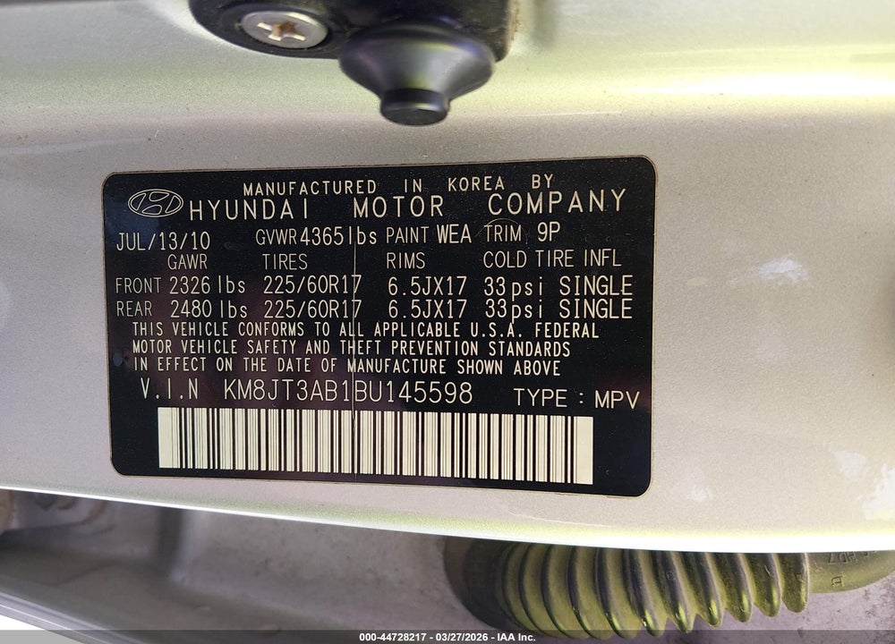 2011 HYUNDAI TUCSON GL VIN: KM8JT3AB1BU145598
