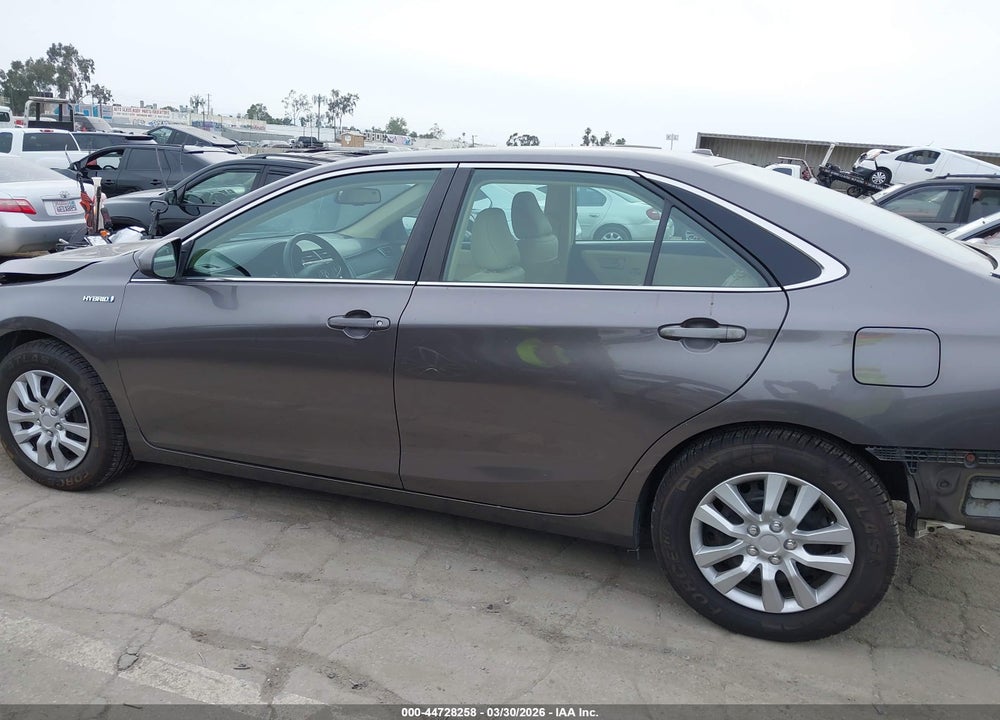 2015 TOYOTA CAMRY HYBRID XLE VIN: 4T1BD1FK0FU167127