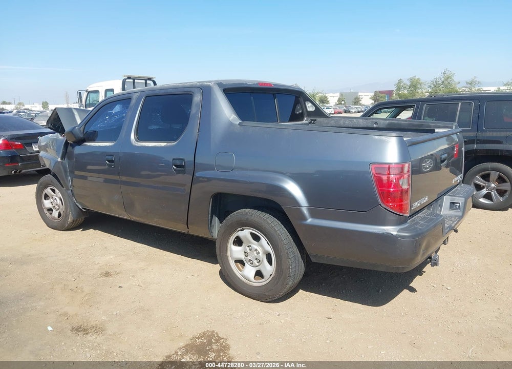 2011 HONDA RIDGELINE RT VIN: 5FPYK1F2XBB003009