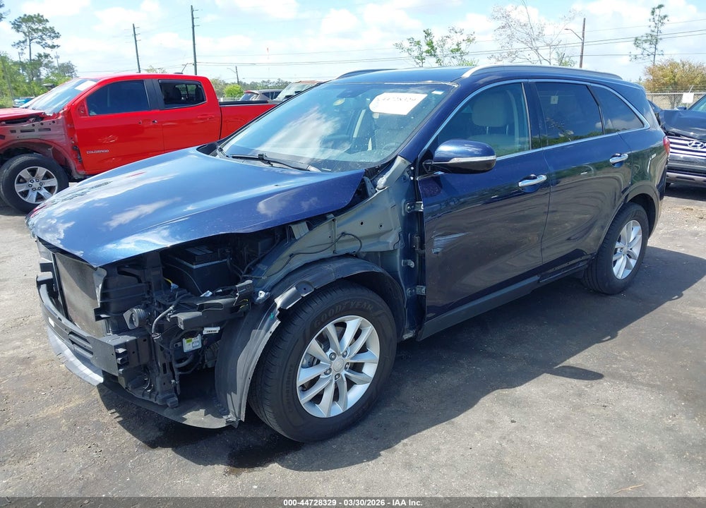 2017 KIA SORENTO 3.3L LX VIN: 5XYPG4A56HG197225