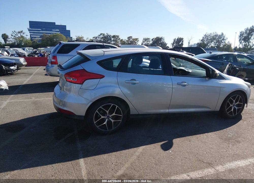 2017 FORD FOCUS SEL VIN: 1FADP3M25HL232085
