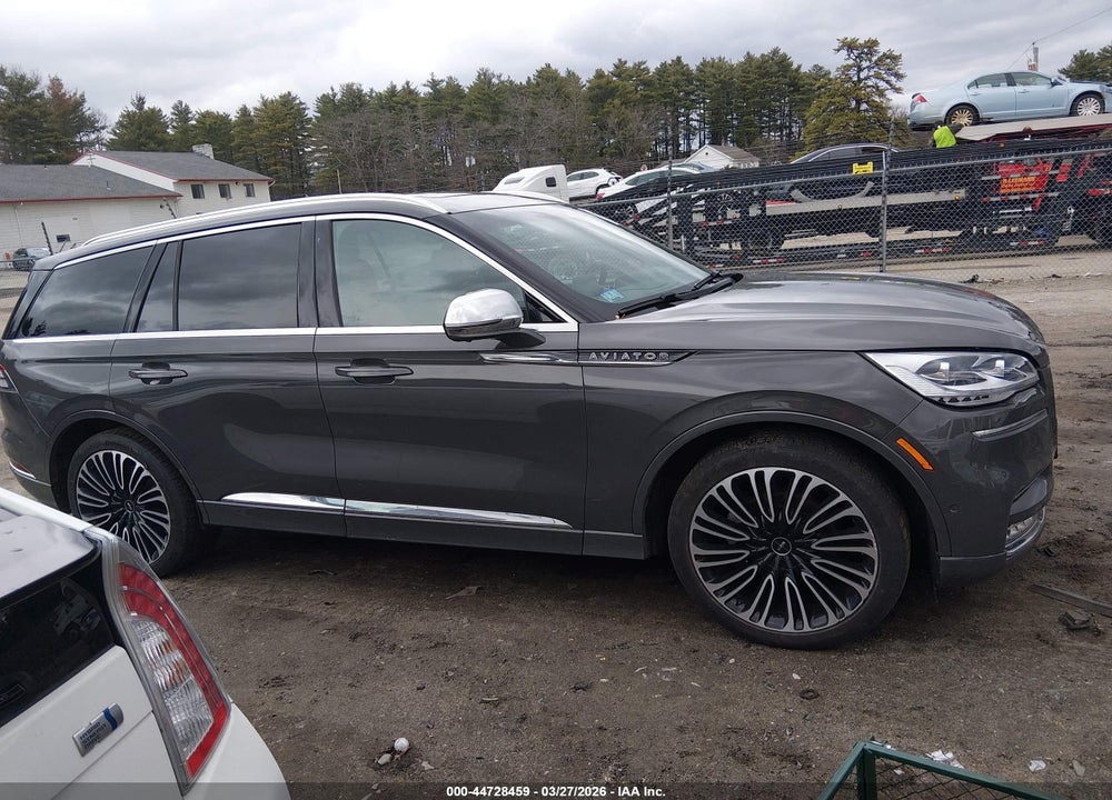 2020 LINCOLN AVIATOR BLACK LABEL VIN: 5LM5J9XC0LGL00231