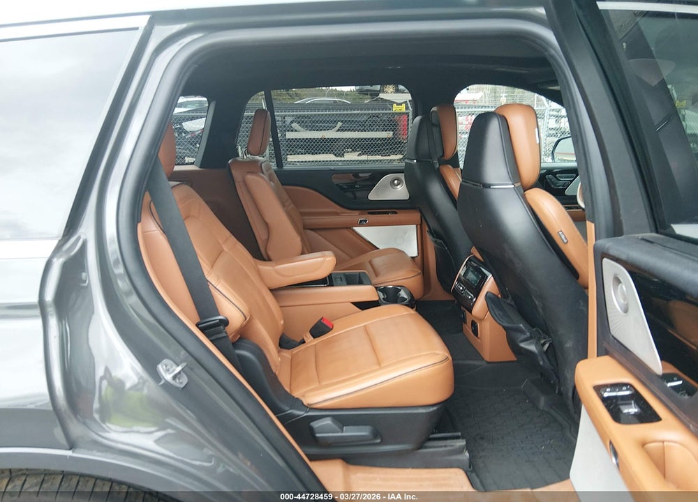2020 LINCOLN AVIATOR BLACK LABEL VIN: 5LM5J9XC0LGL00231