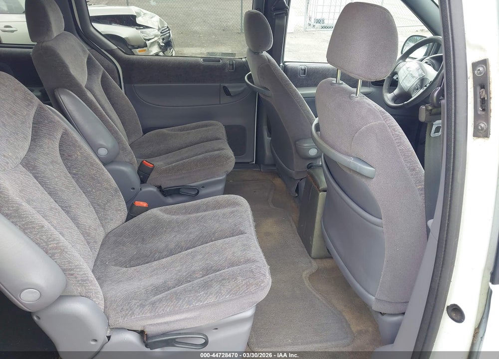 1999 DODGE GRAND CARAVAN SE VIN: 1B4GP44G9XB918558