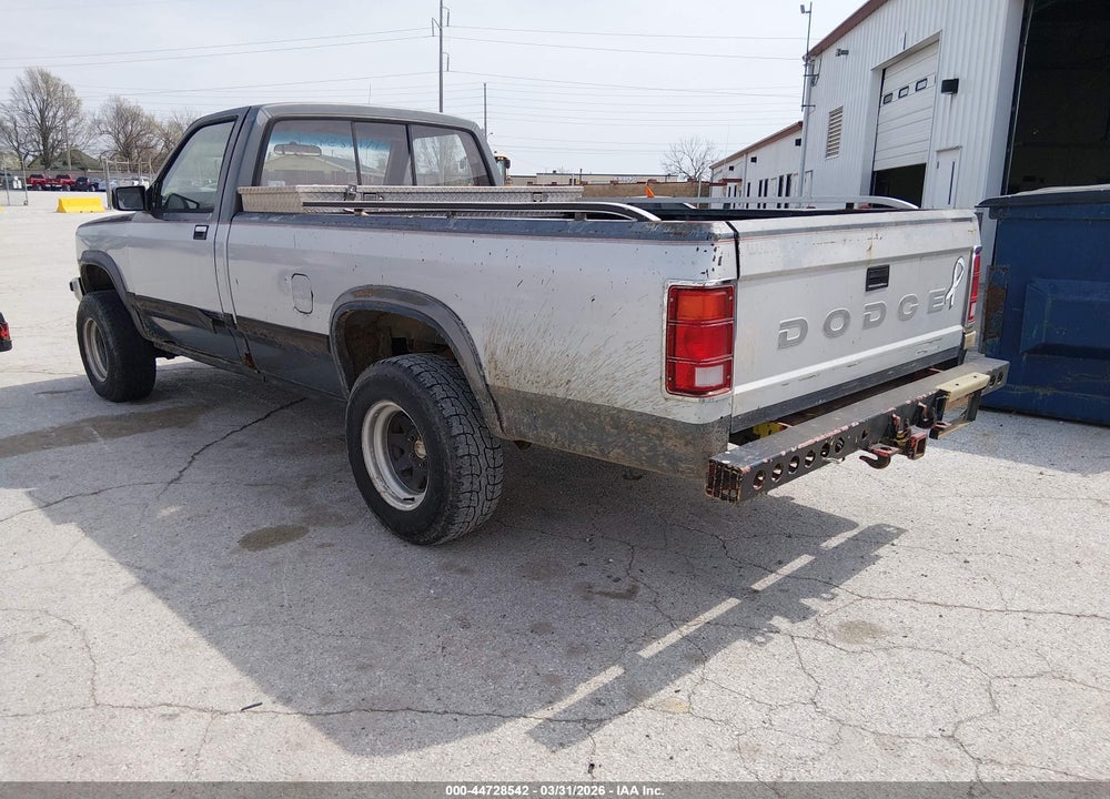 1987 DODGE DAKOTA VIN: 1B7GR14M1HS467399