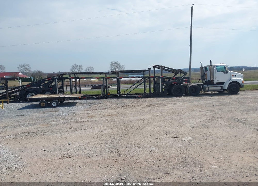 2006 STERLING TRUCK AT 9500 VIN: 2FWJA3DE26AV87582