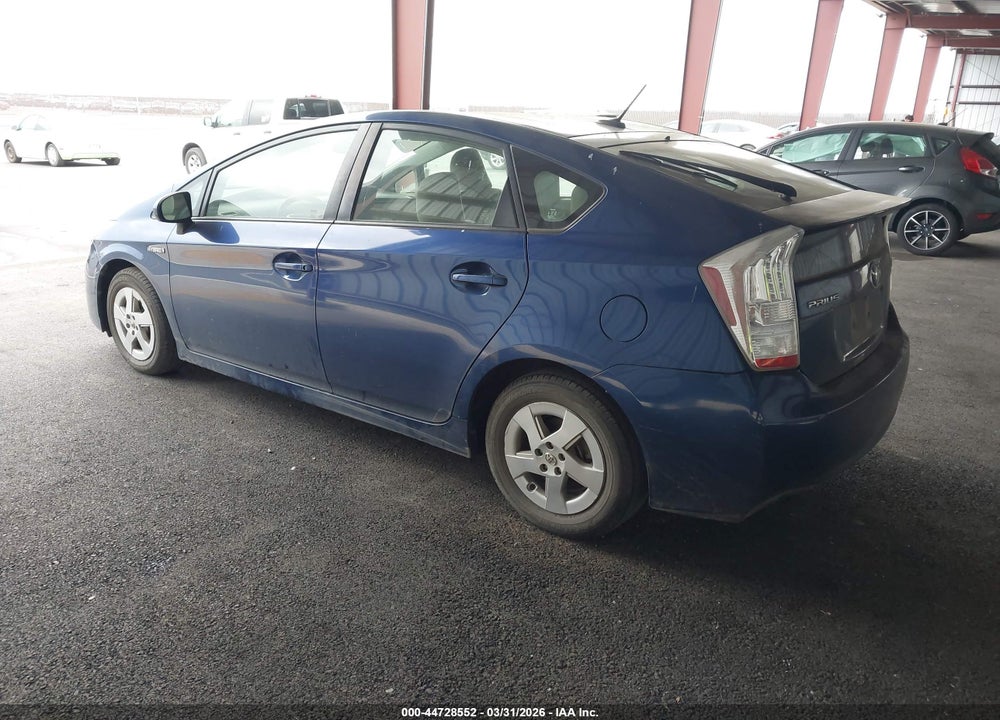 2011 TOYOTA PRIUS TWO VIN: JTDKN3DUXB1474558