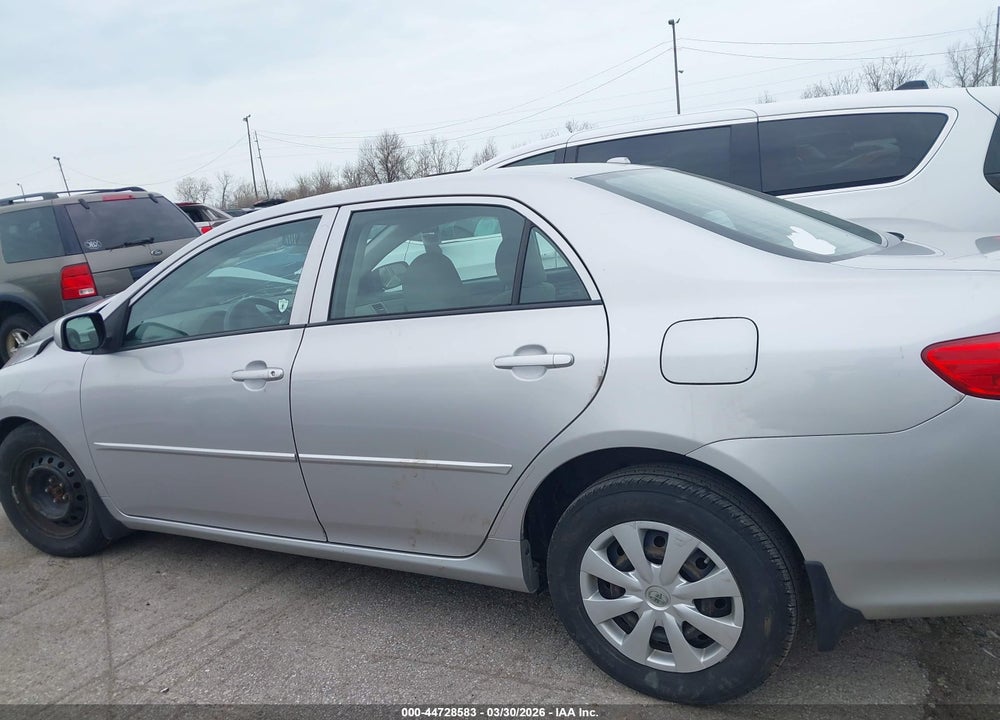 2010 TOYOTA COROLLA LE VIN: 2T1BU4EE4AC268565