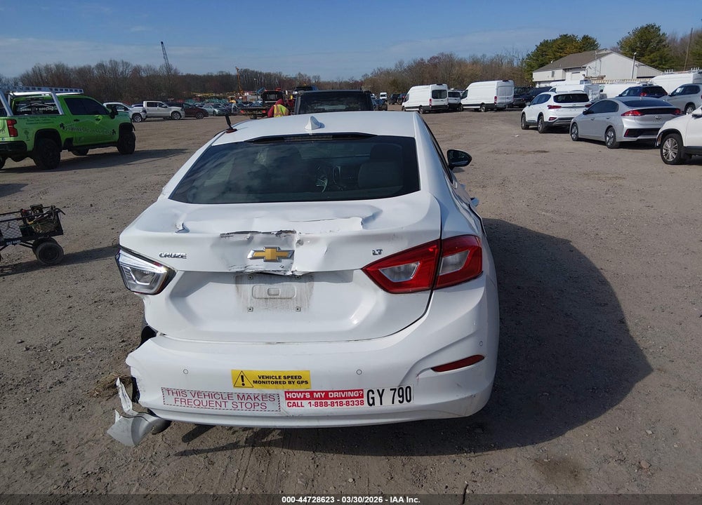 2018 CHEVROLET CRUZE LT AUTO VIN: 1G1BE5SM2J7215534