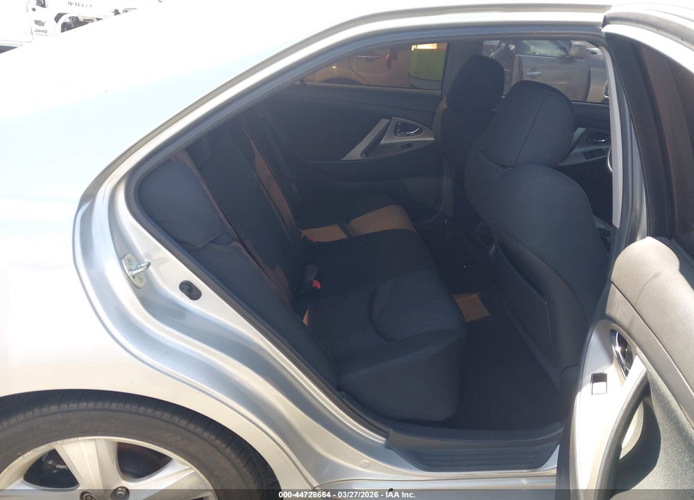 2011 TOYOTA CAMRY SE VIN: 4T1BF3EK6BU629451