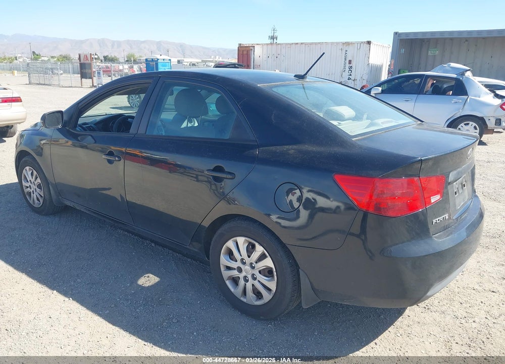 2013 KIA FORTE EX VIN: KNAFU4A22D5675702