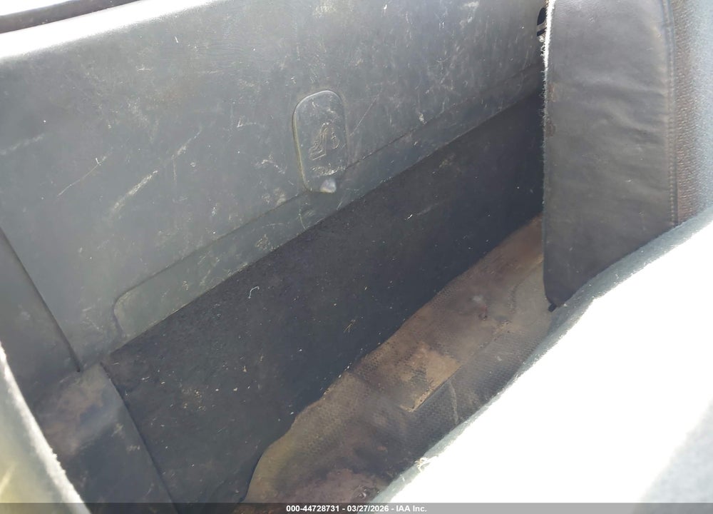 2001 CHEVROLET SILVERADO 1500 VIN: 1GCEC14W21Z278901