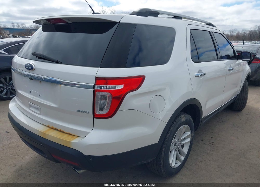 2011 FORD EXPLORER XLT VIN: 1FMHK8D85BGA19631
